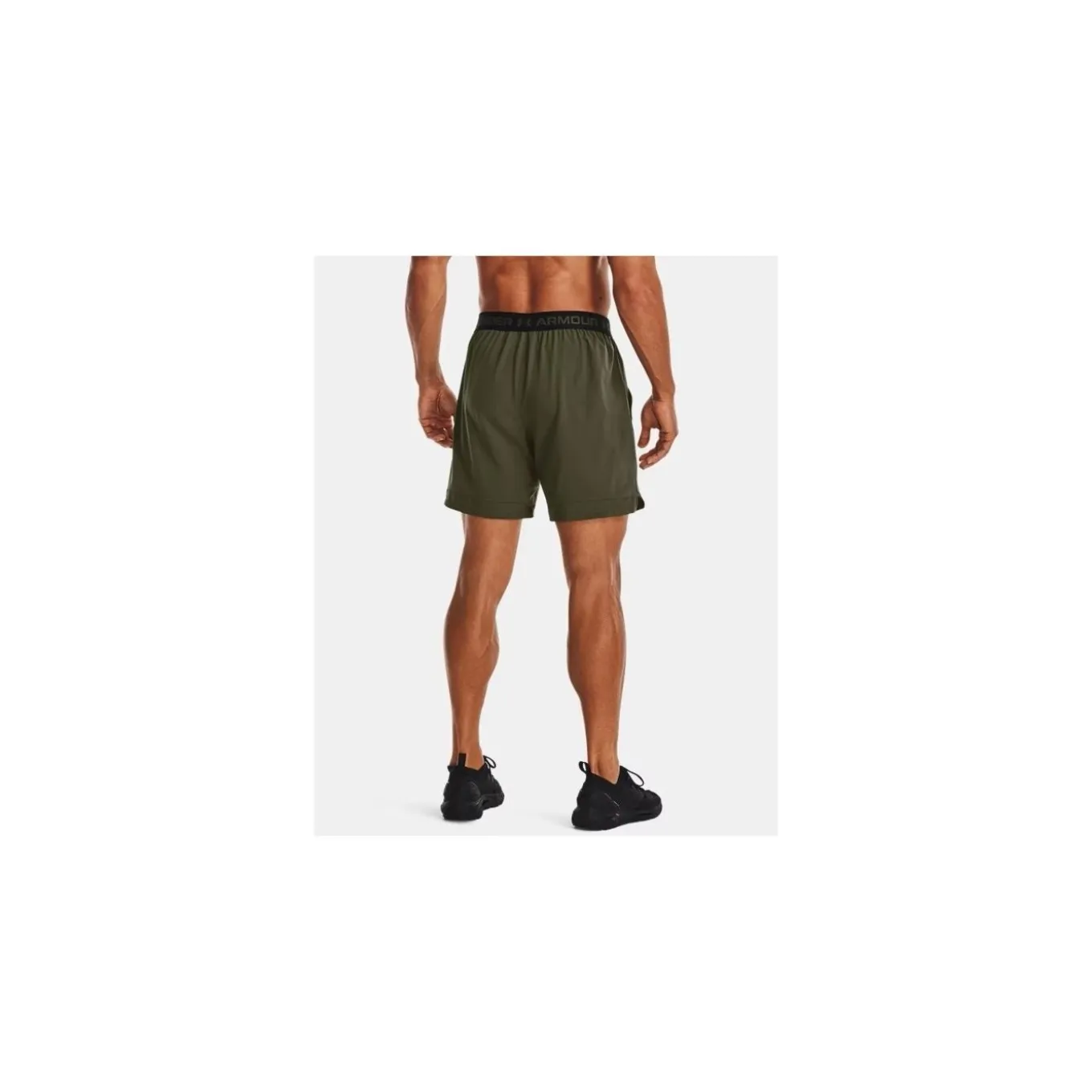 Under Armour Shorts Vanish Woven 6 in Shorts Marine Od Green390